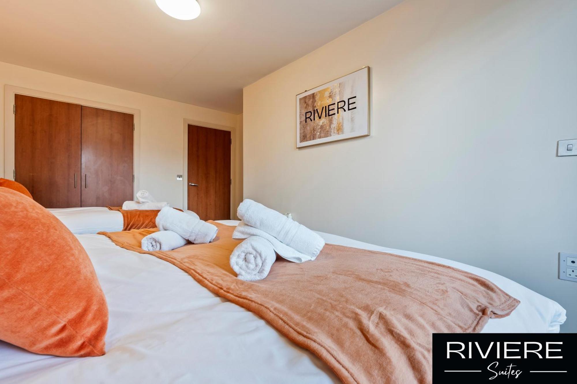 Cosy Apartment-city Centre-parking-sleeps 5 * Birmingham
